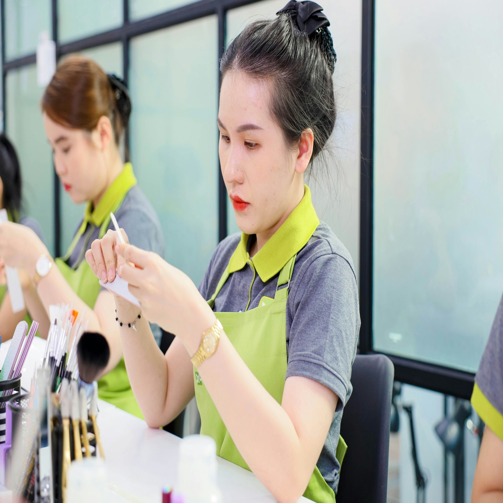 Công việc quản lý spa bảo đảm an toàn, vệ sinh