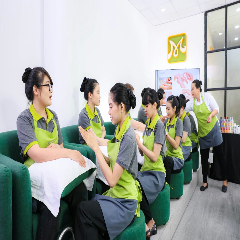Công việc quản lý spa giữ bầu không khí hài hòa, dễ chịu