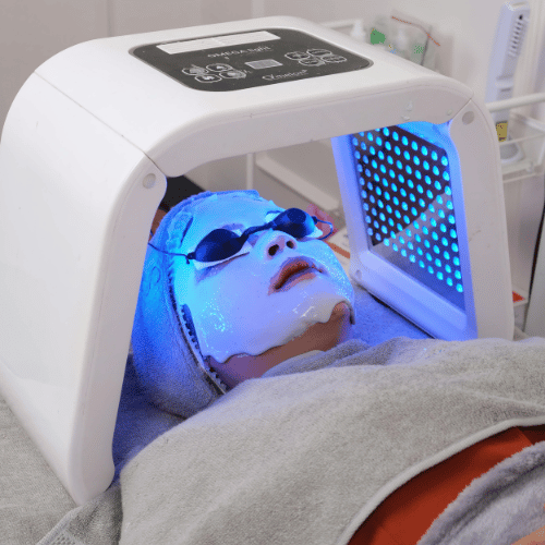 Dịch vụ chăm sóc da công nghệ cao đang là xu hướng hot trong top dịch vụ spa hút khách nhất