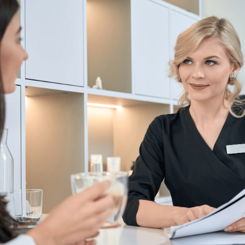  Yêu cầu xem nguồn gốc và thành phần hóa chất trước khi tắm trắng